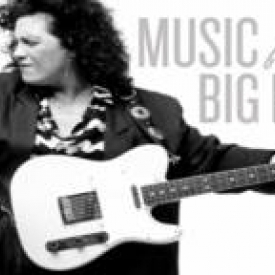 Just prior to going off on tour, I shared the stage with Canada's queen of the blues, Rita Chiarelli, at Eastern CT State Univ. Rita's documentary Music frrom the Big House, depicts her work with incarcerated musicians at Louisiana's Angola Prison.